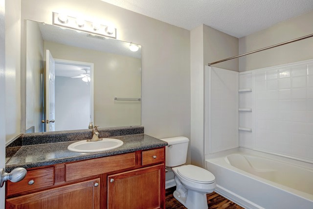 Walden Legacy Apartment Homes Image 8
