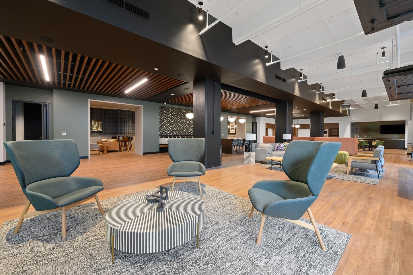 The Victor Luxury Apartments Image 22