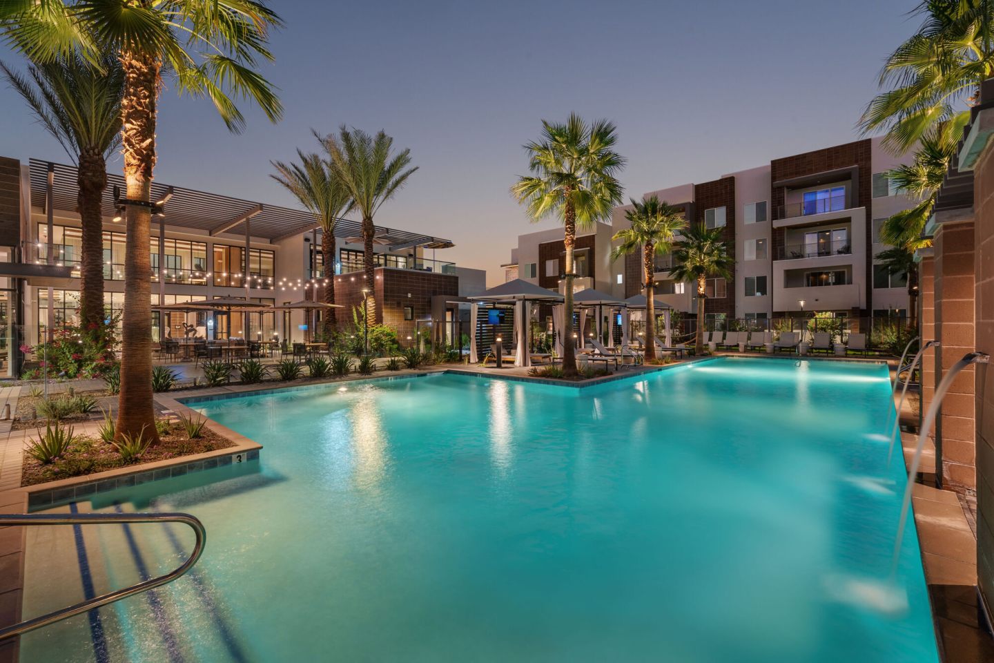 Town Chandler Image 22
