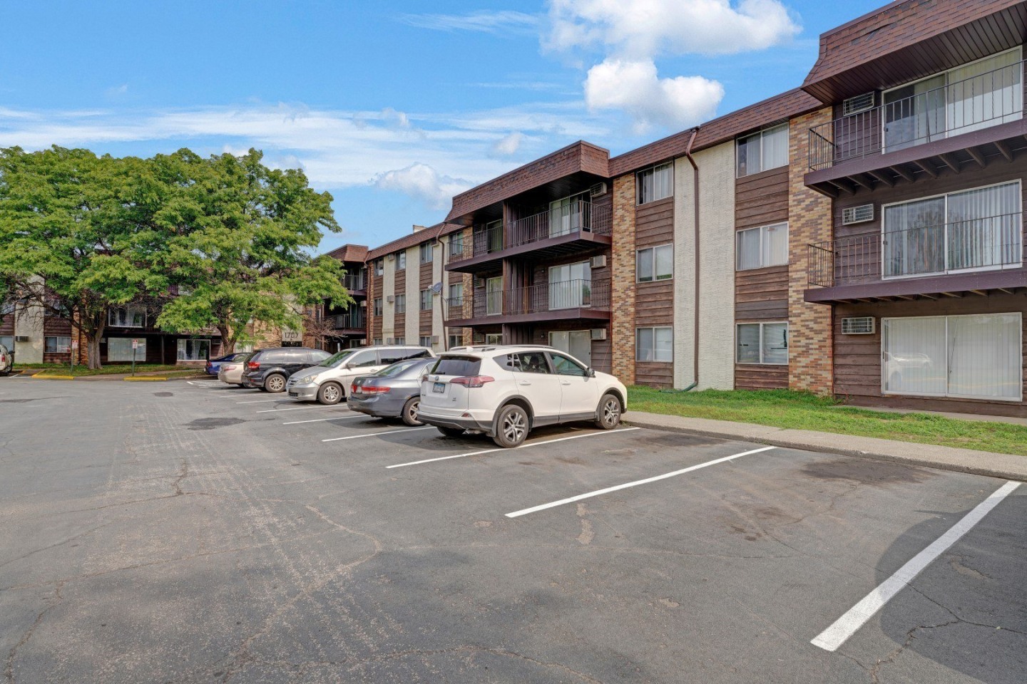 Brooklyn Crossing Image 54