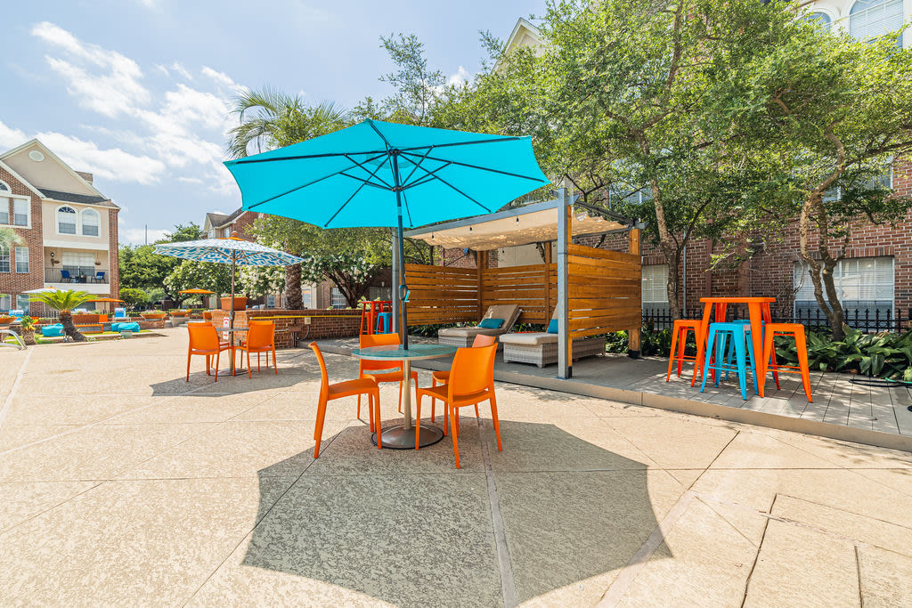 The Village at Bellaire Apartments Image 33