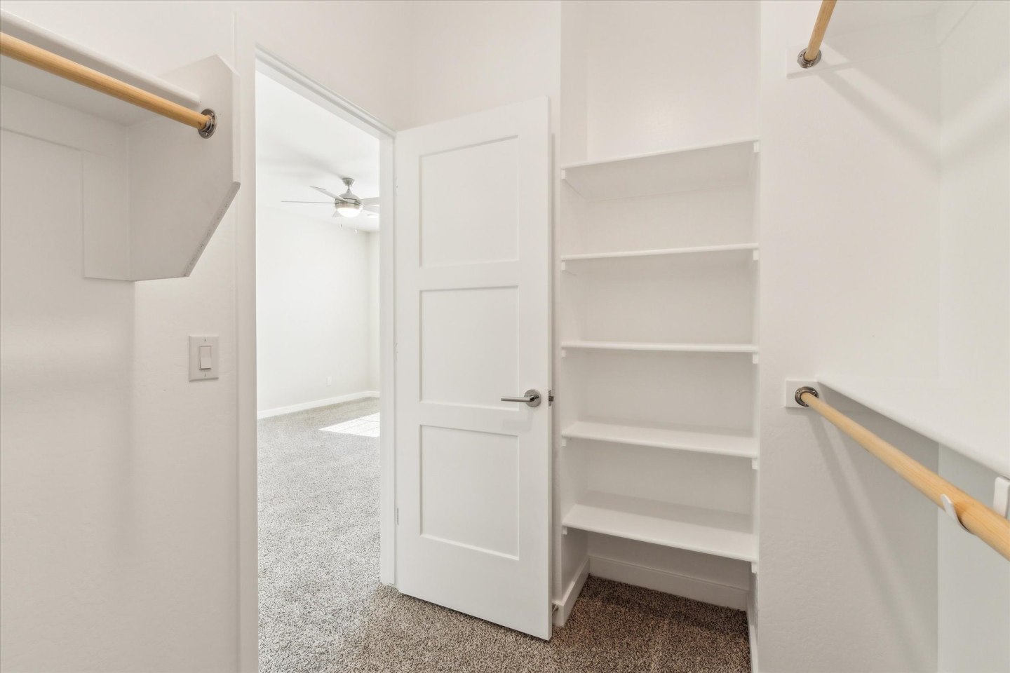 Avalon Townhomes Image 32