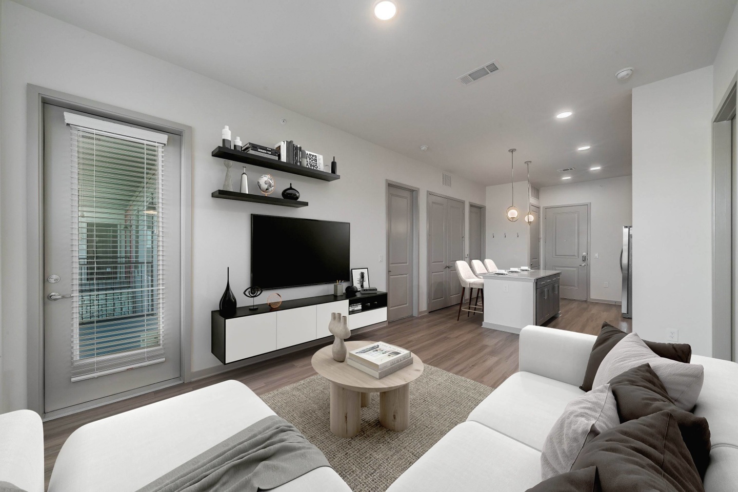 Sagemont Luxury Living Image 94