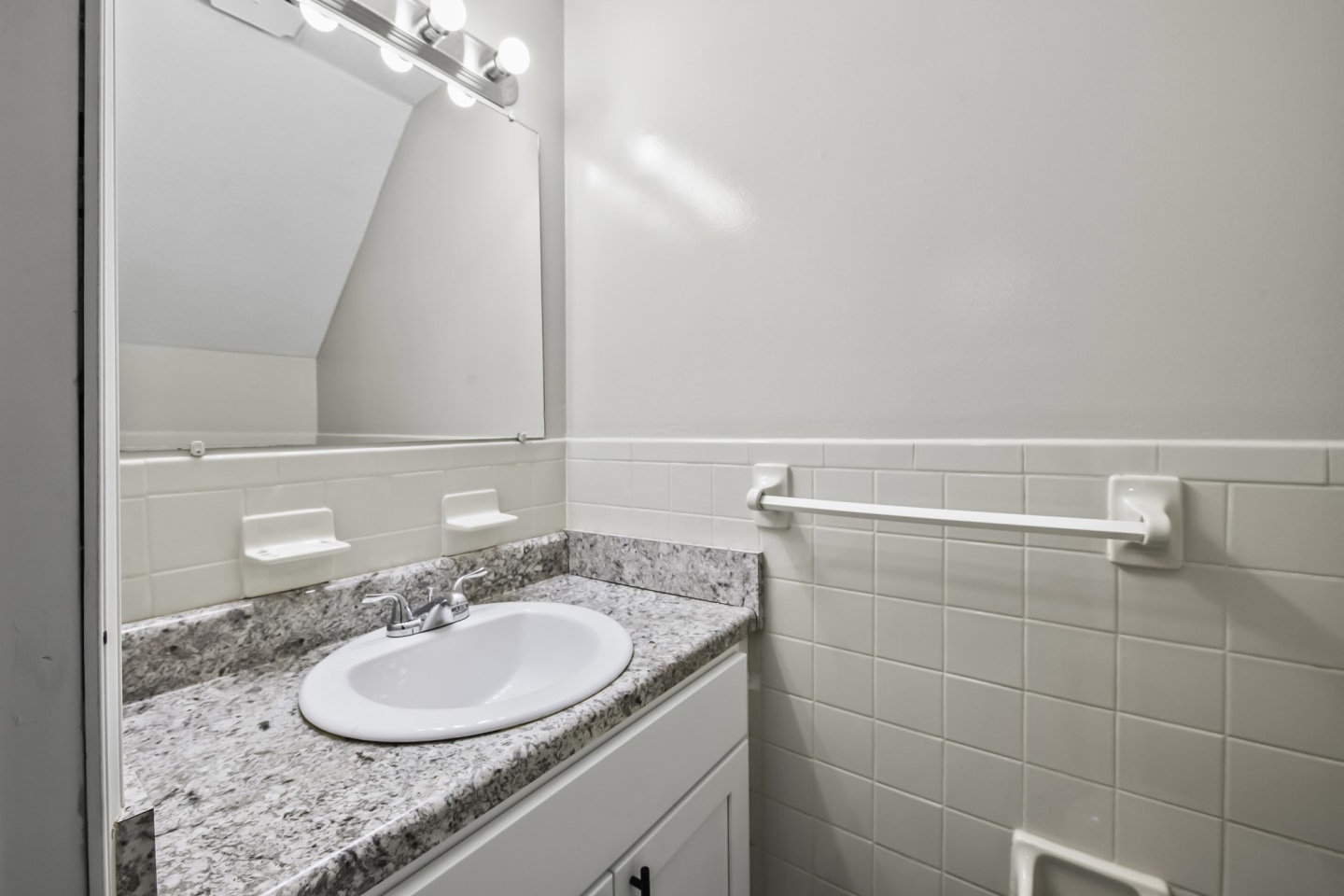 North Ingleside Townhomes Image 18