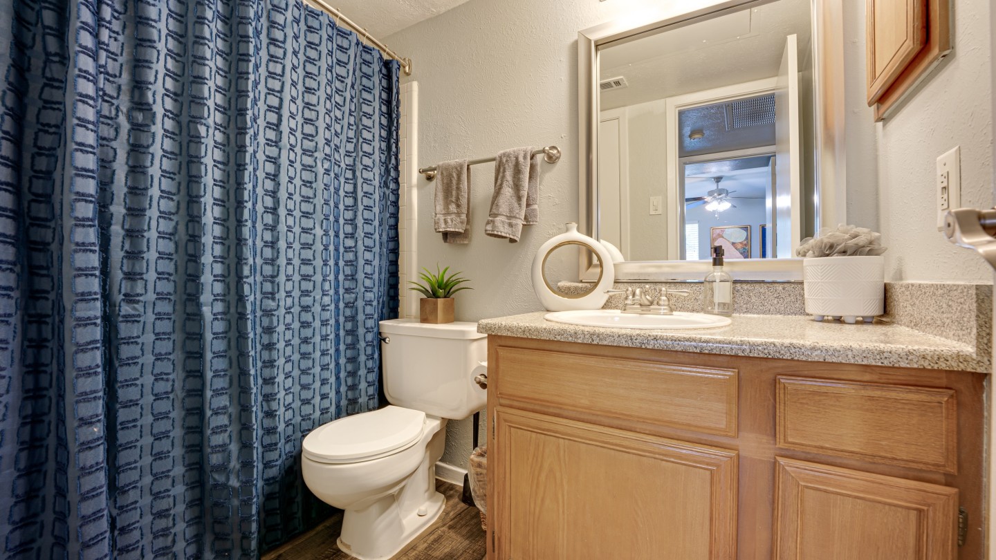 Southern Oaks Image 11