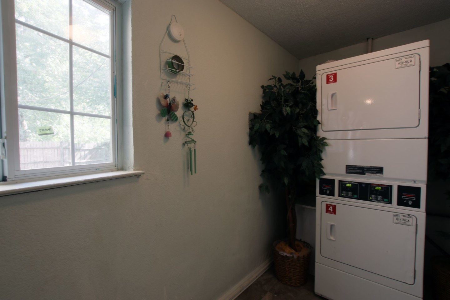 Oak Street Flats Image 12