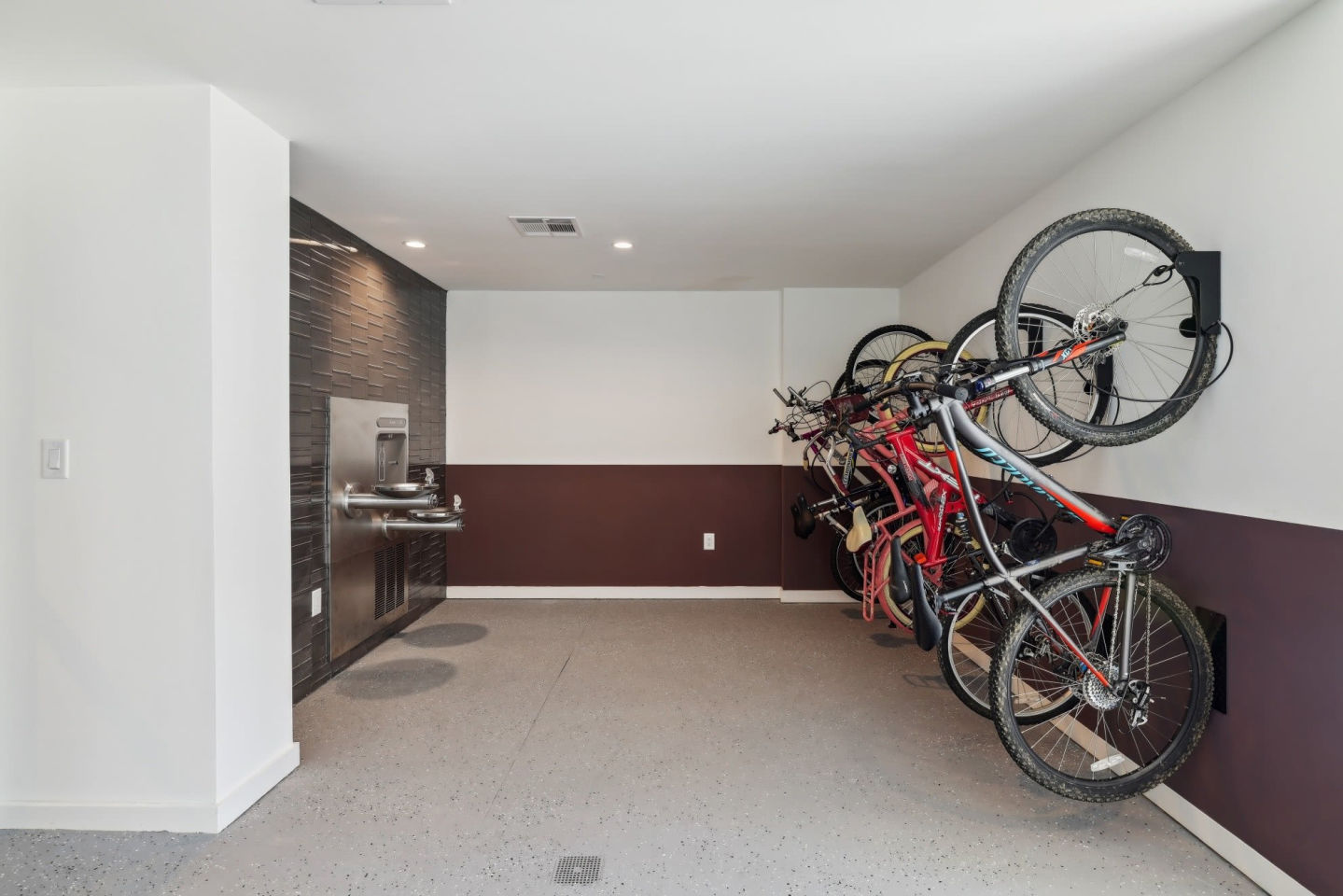 Link Apartments Broad Ave Image 31
