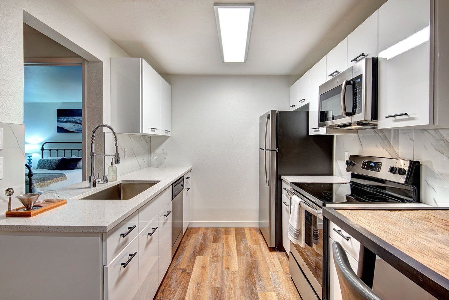 Woodlake Apartments Image 3