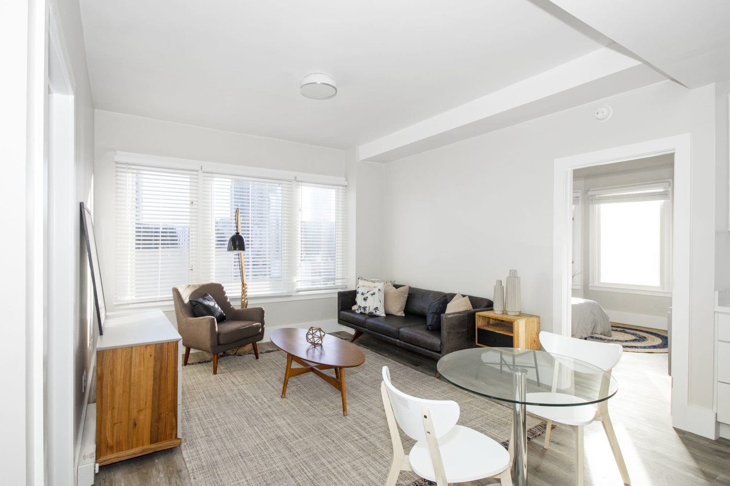 795 PINE Image 21