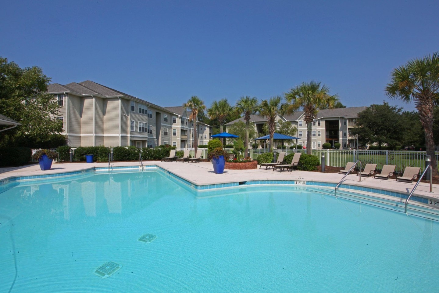 Fox Run Luxury Apartments Image 17