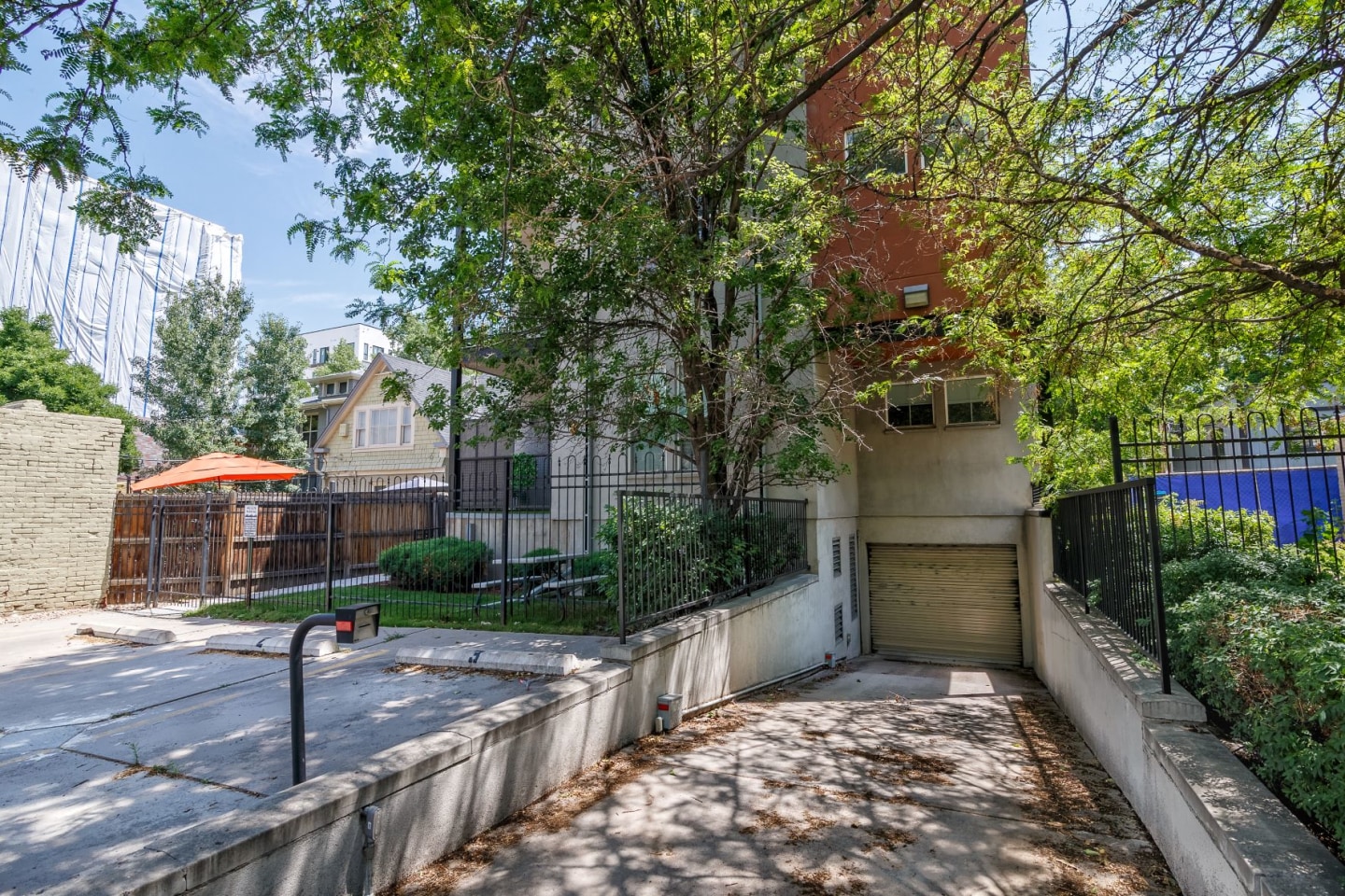 1721 Marion Image 13