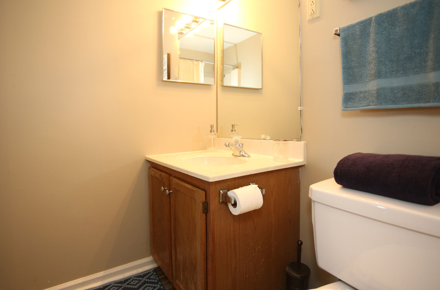 Cedar Point Apartments Image 1