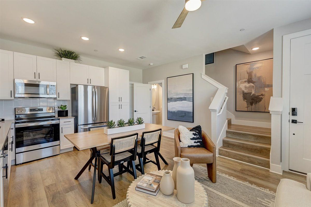 Carmel Villas Image 30