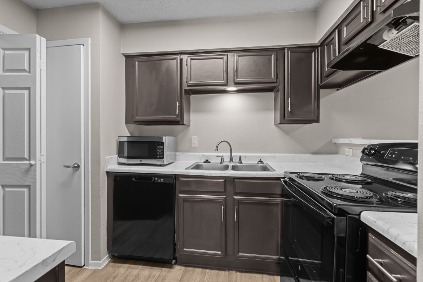 Bristol Apartments Image 22