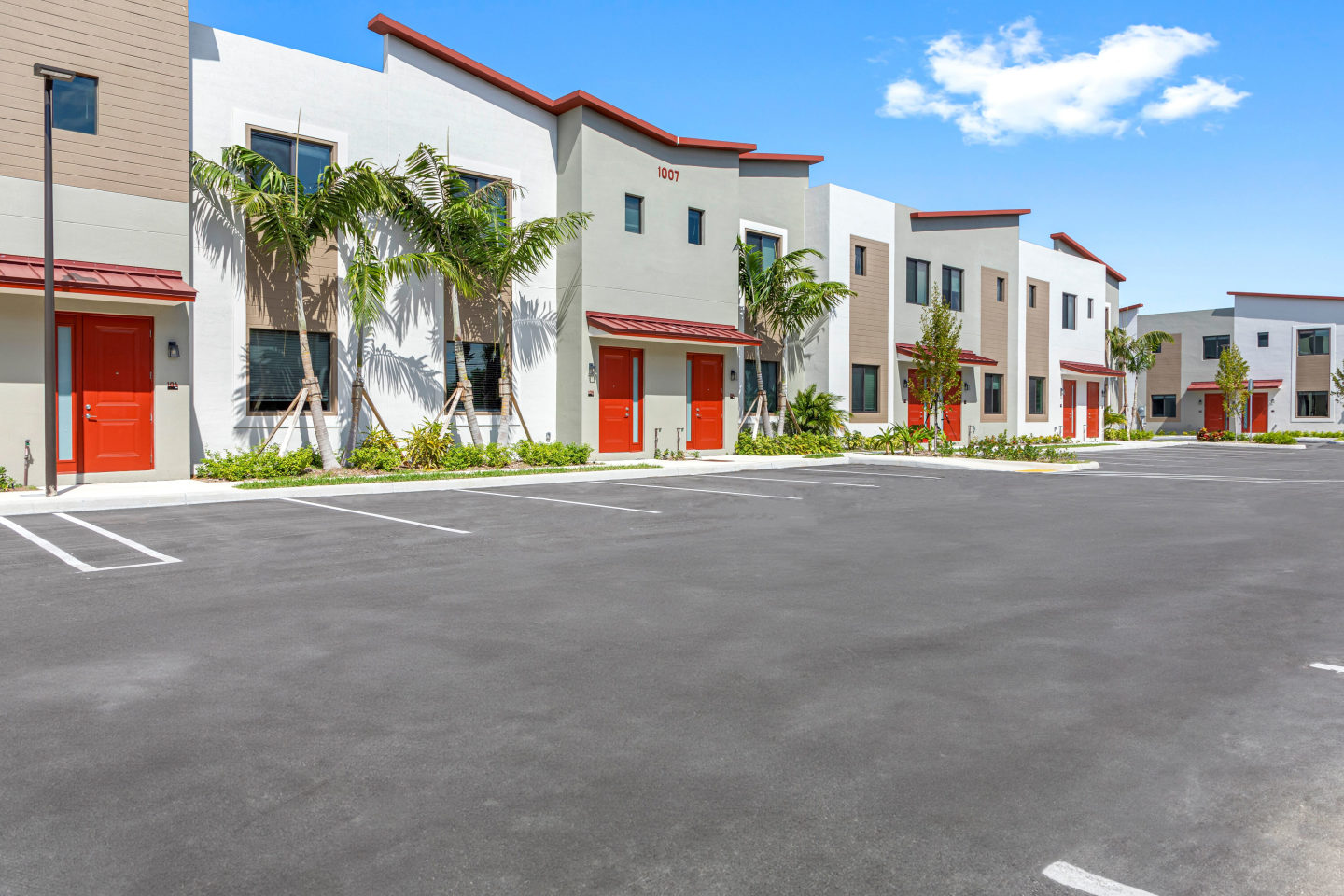ID Oakland Park Image 5