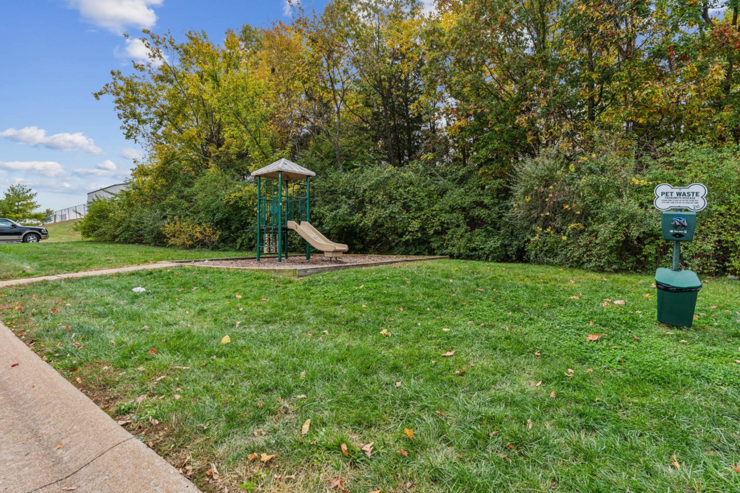 Walden Pond Apartments Image 7