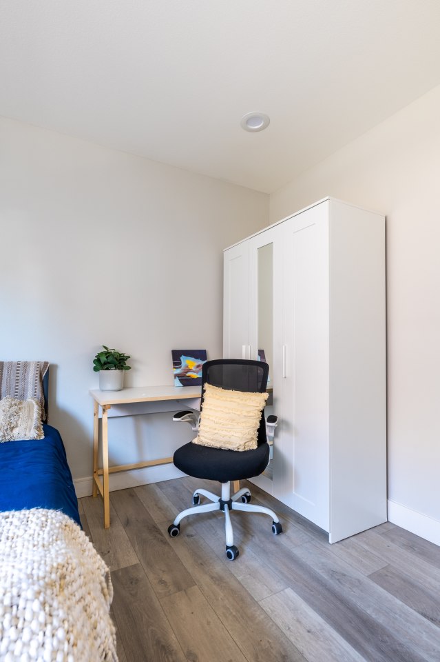 1458 37th Place - Co-Living Image 22