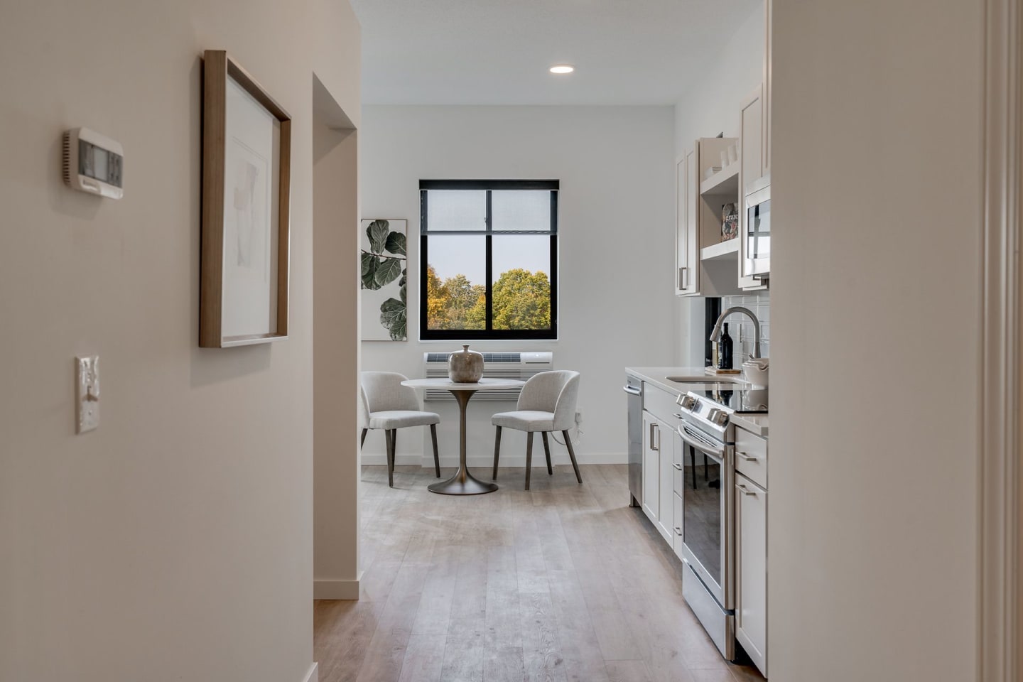 Linden Flats Image 13