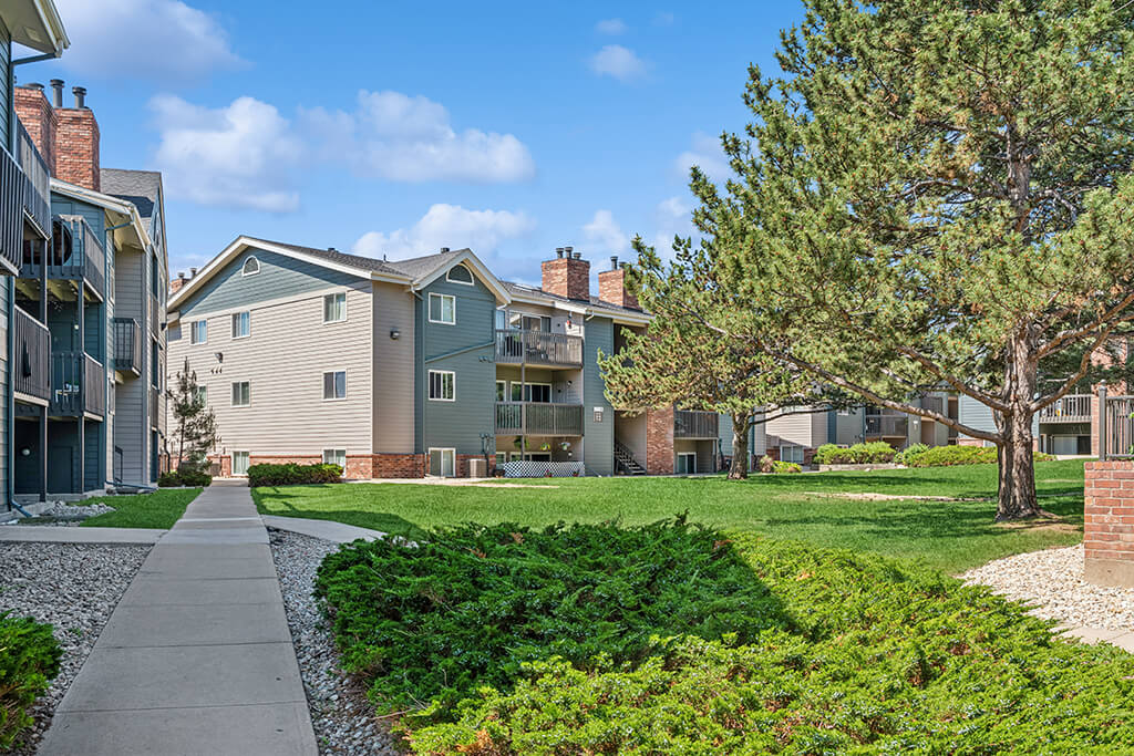 Rock Peak on Sunset Apartments Image 20
