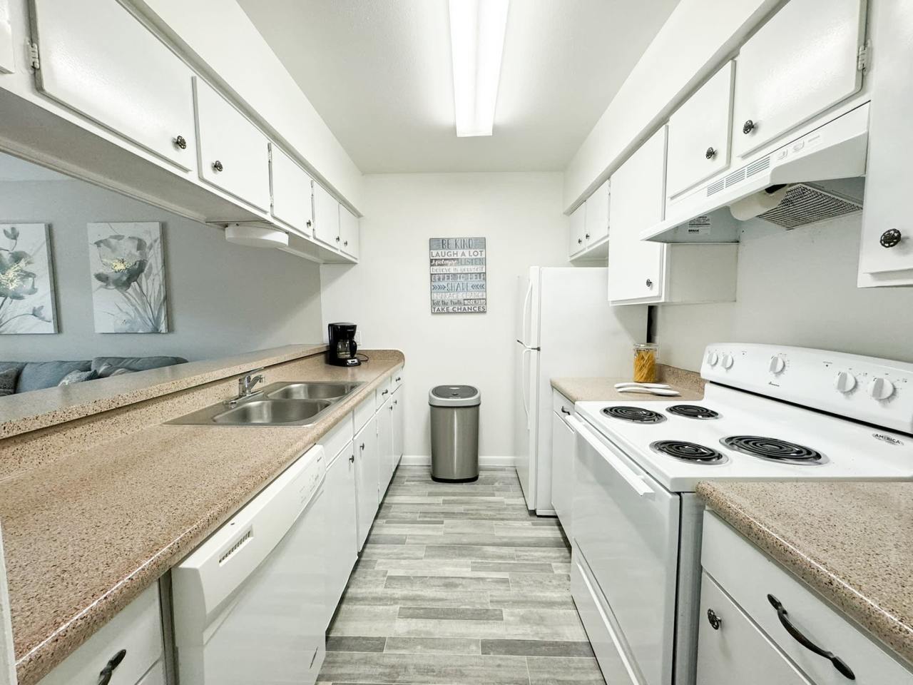 Memorial City Apartments Image 18