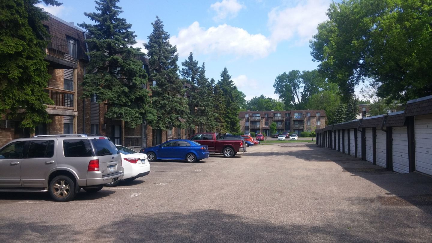 Van Dyke Apartments Image 26