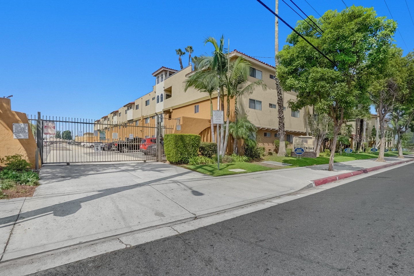 Capistrano Gardens Image 30