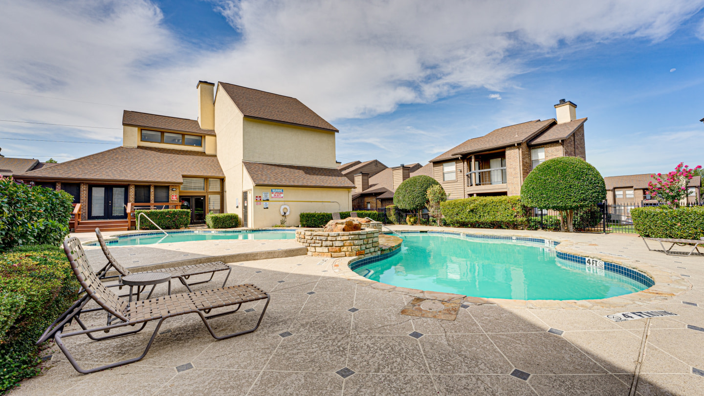 Woodland Hills Image 15