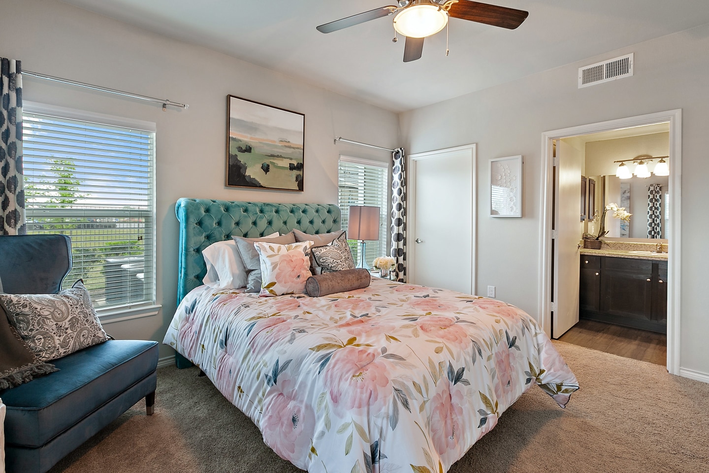 Canyon House Image 45