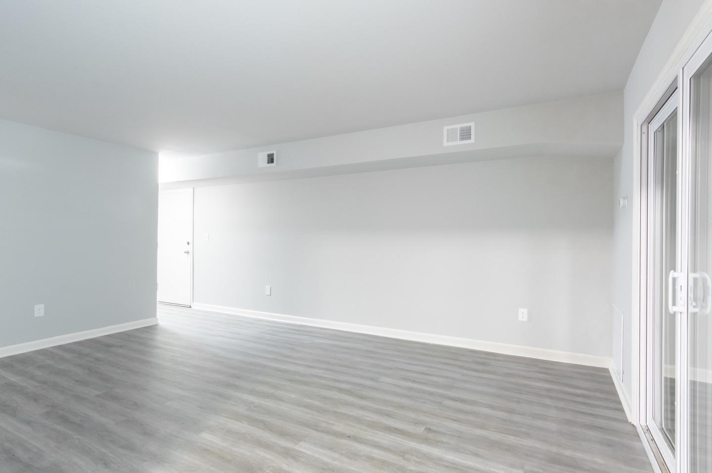 Valley Run Apartments Image 10