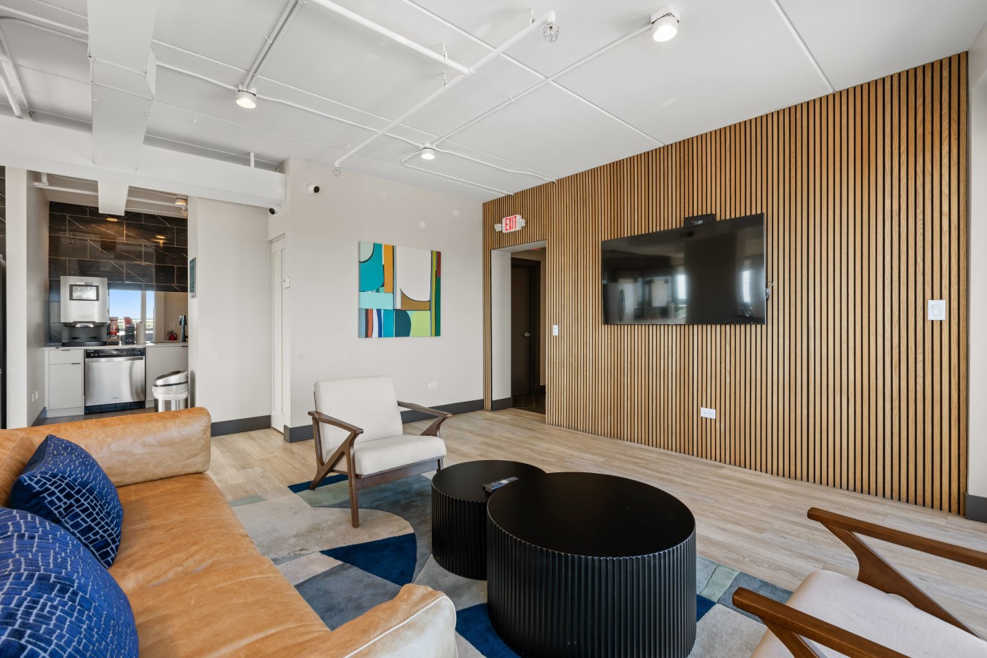 Kingston Pointe Apartments Image 17