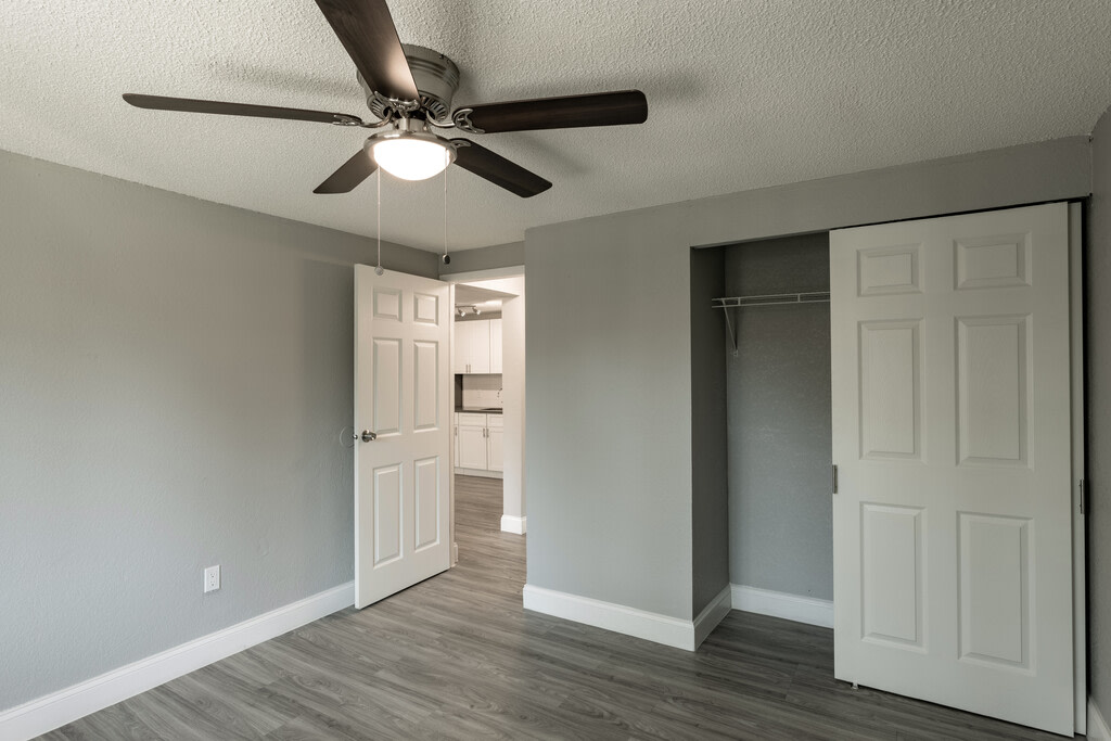 Shadowood Apartments Image 13
