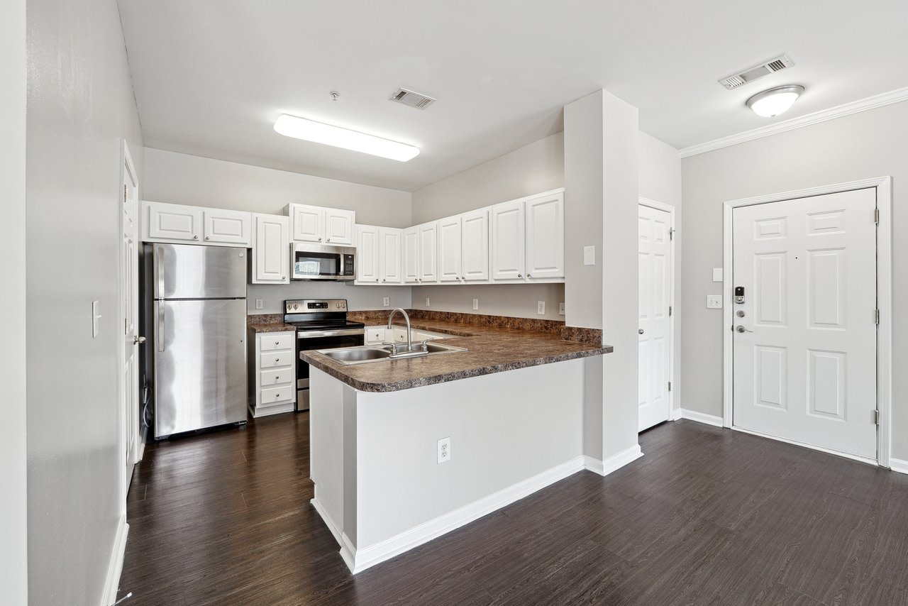 Tree Park Apartments Image 14