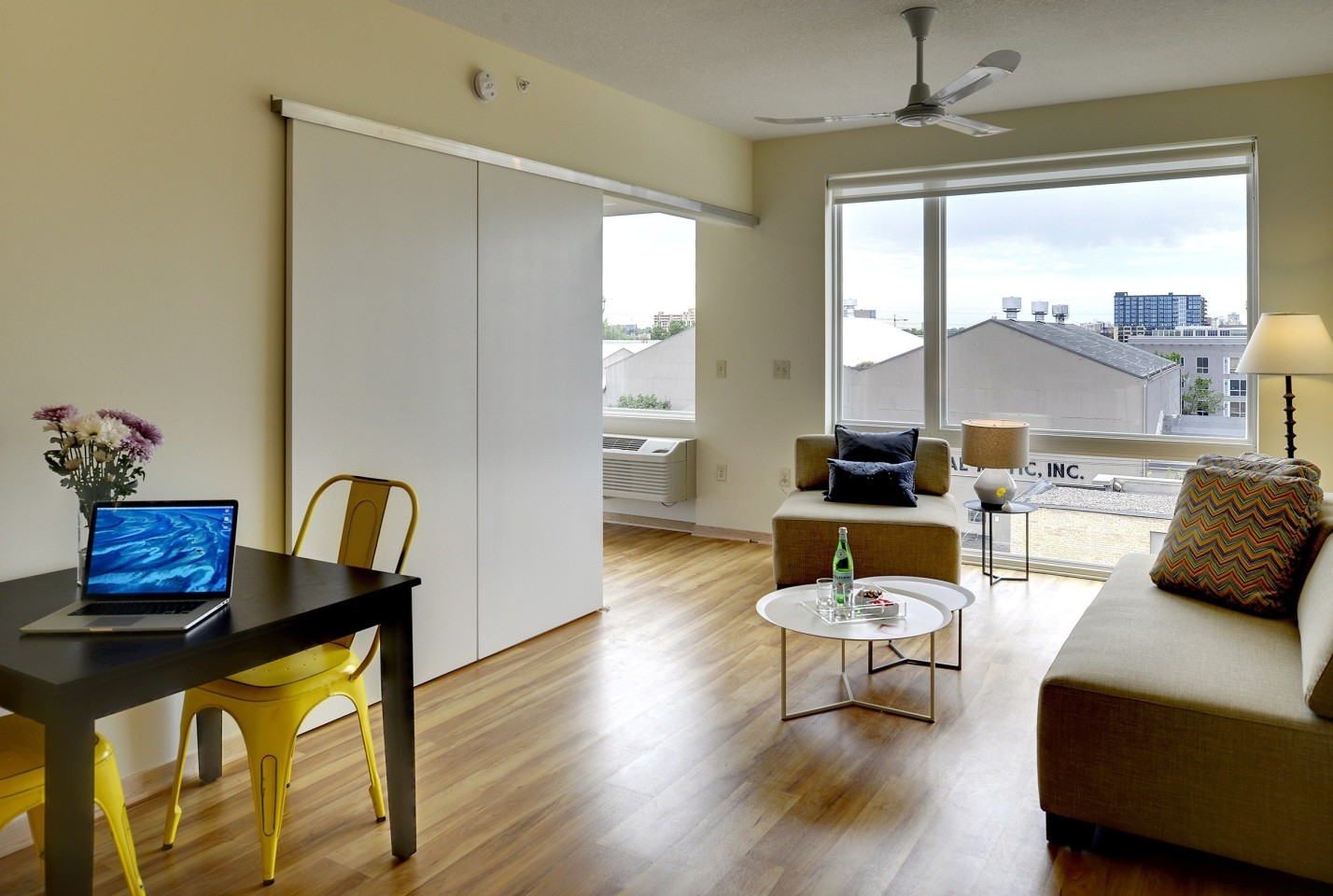Coze Flats Image 18