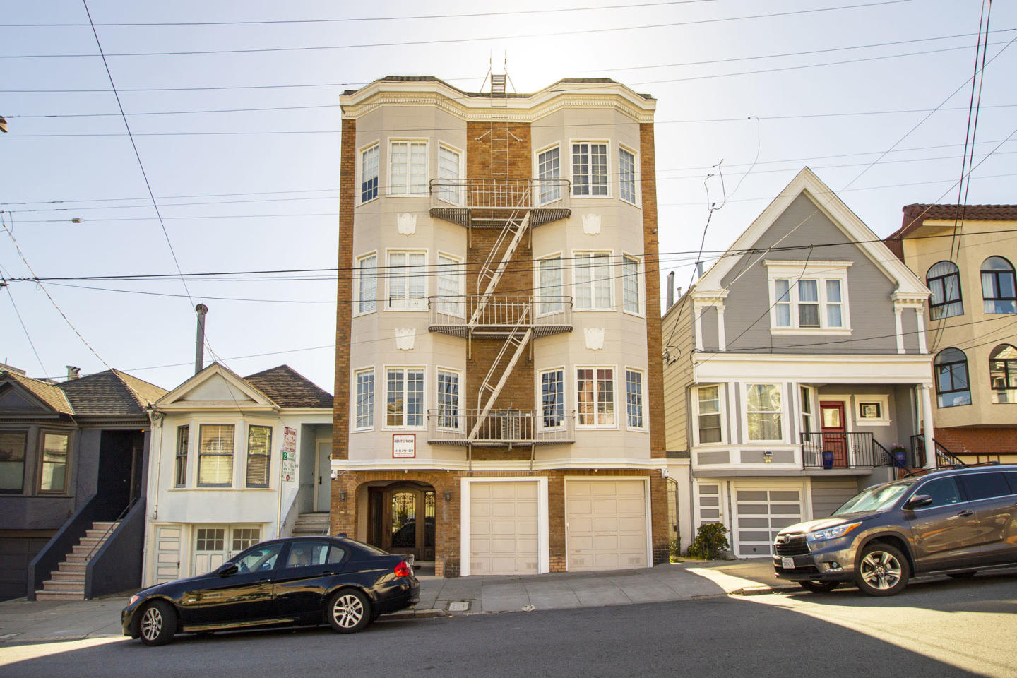 337 10TH AVENUE Apartments Image 17