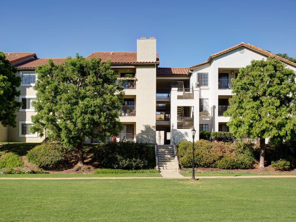 Avalon La Jolla Colony Image 37