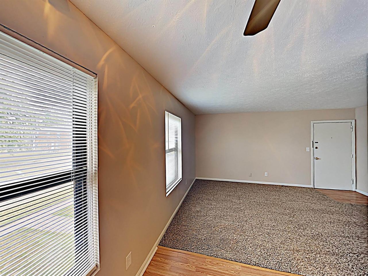 Maplewood Apartments Image 12