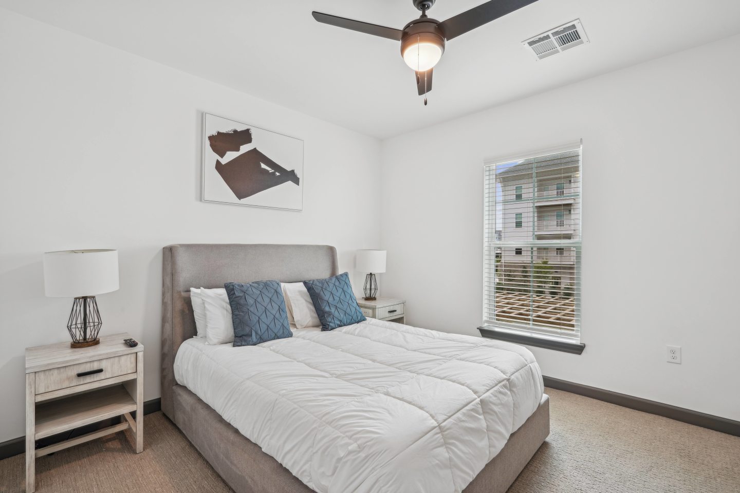 The Leo - 55+ Active Adult Apartment Homes Image 16