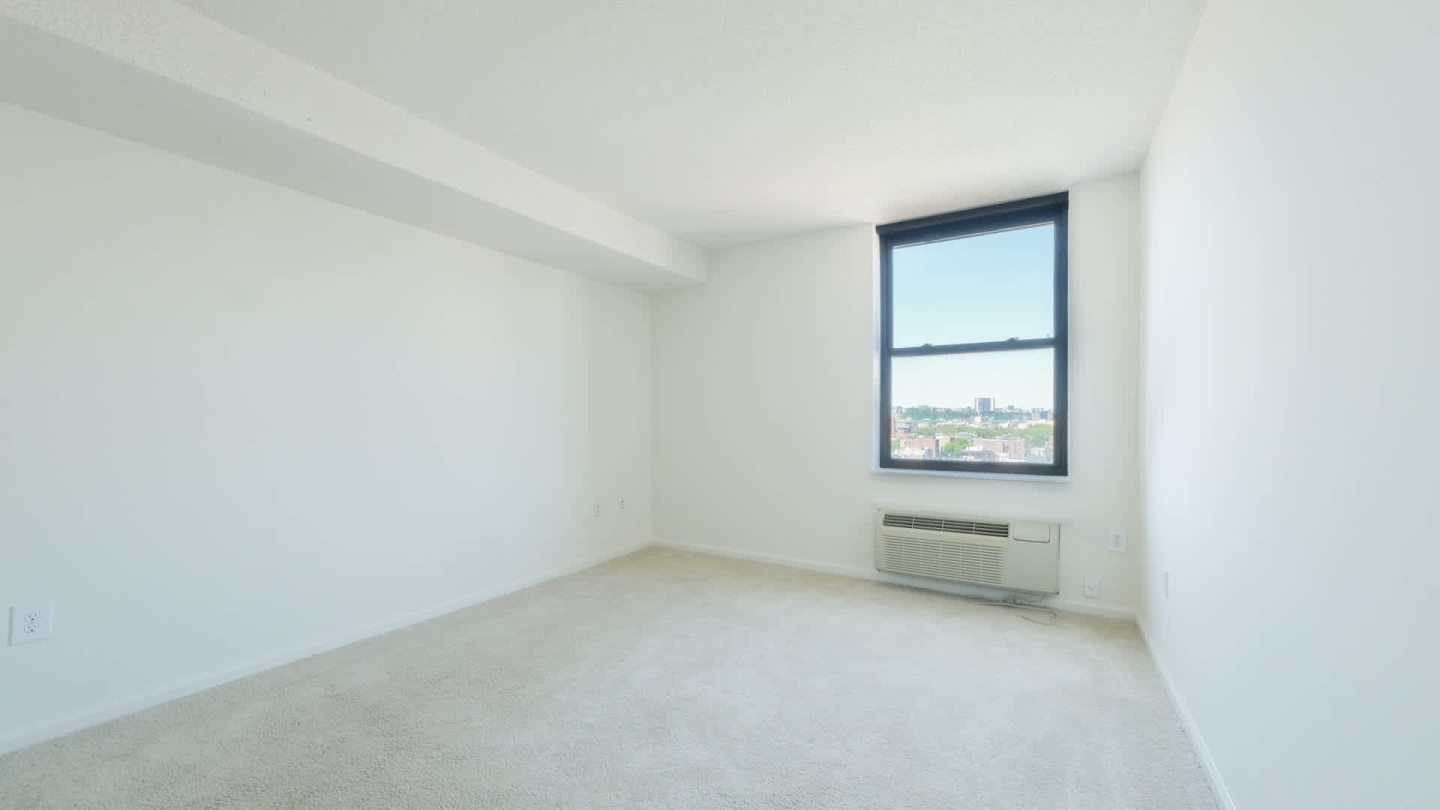 77 Park Avenue Image 8