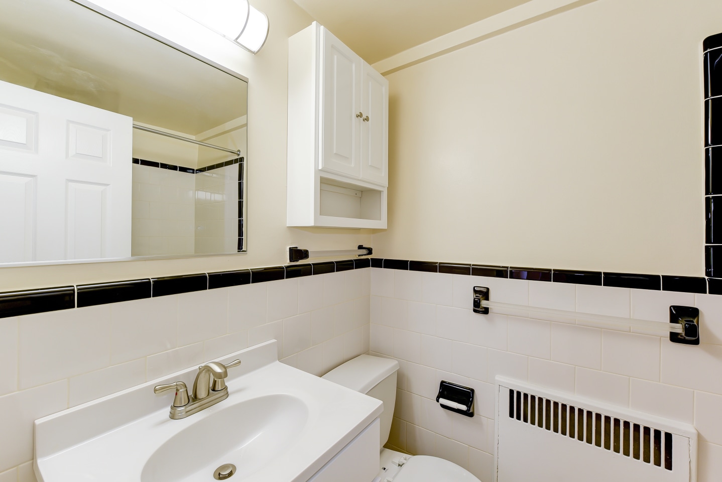 Sherry Hall Image 11