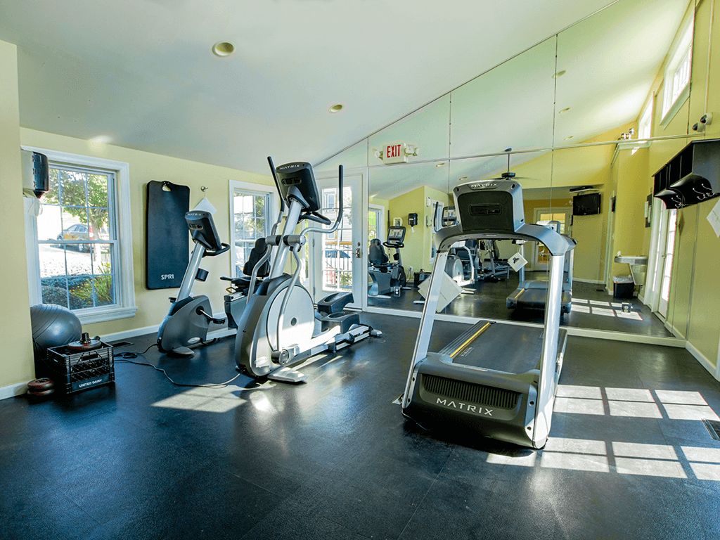 Village Royale Image 12