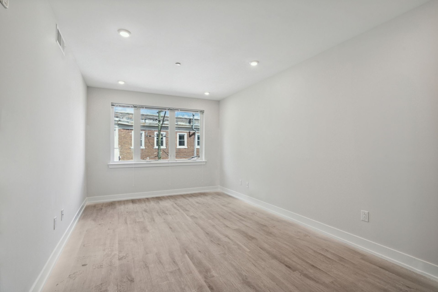 Sparrow House Image 43