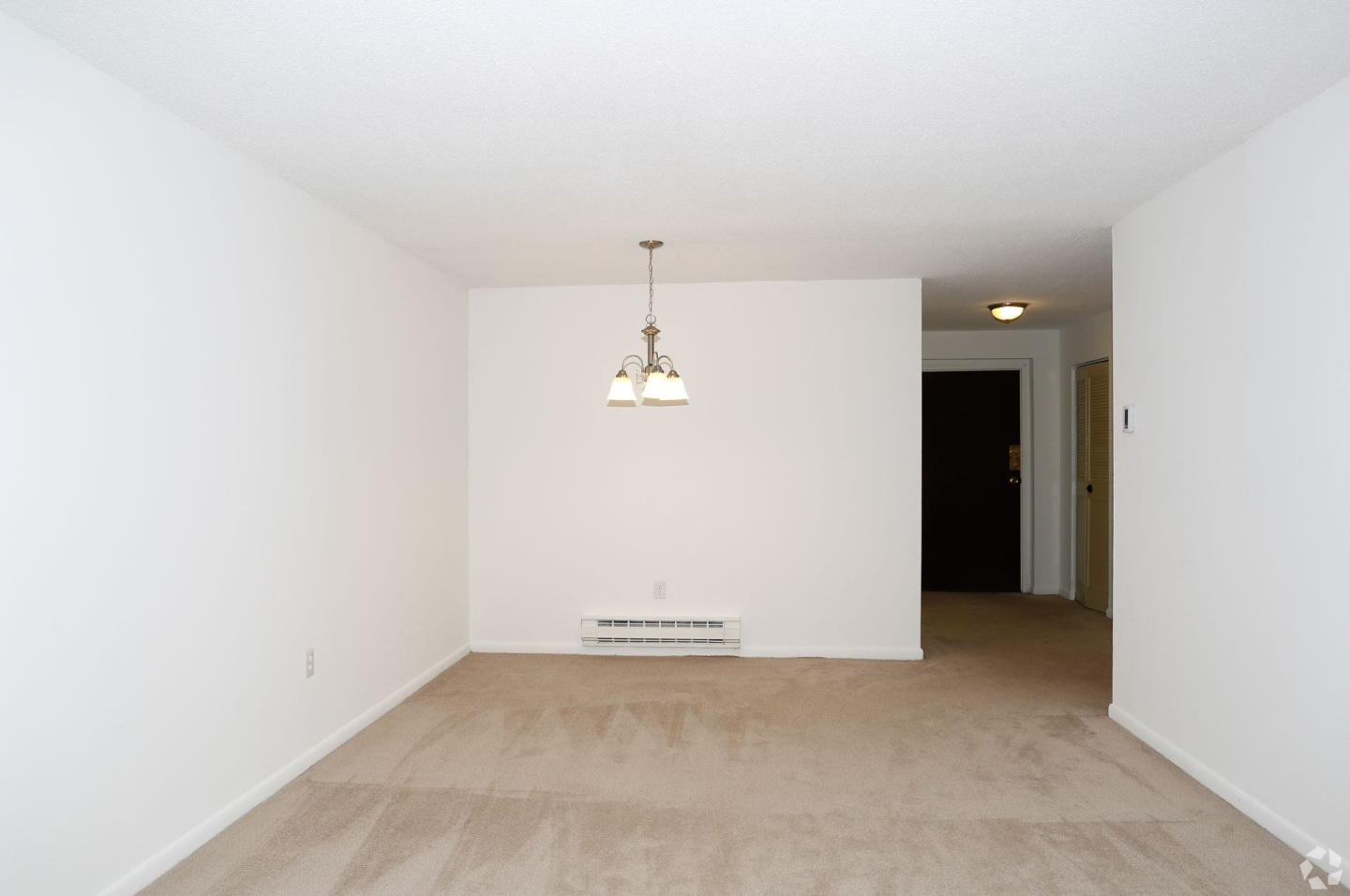 The Chesterfield Image 10
