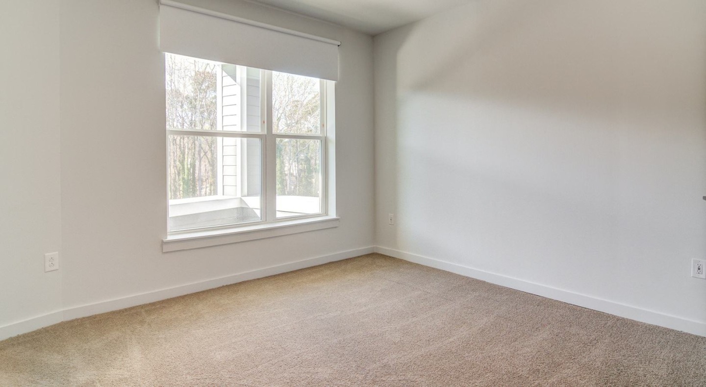 Avondale Hills Image 35