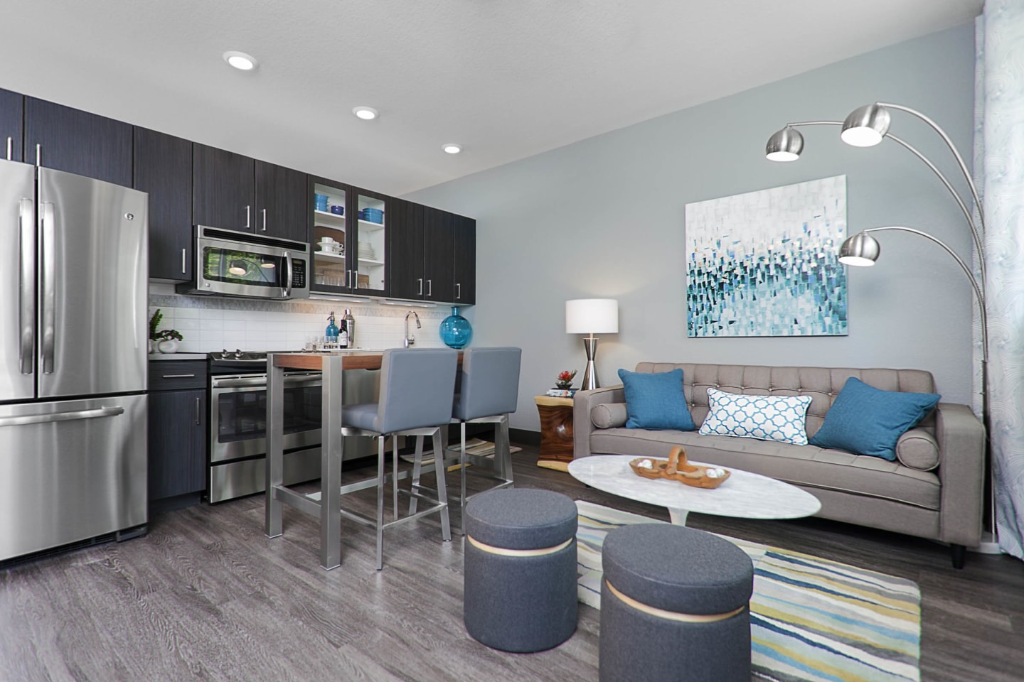 Studio LoHi Apartments Image 1