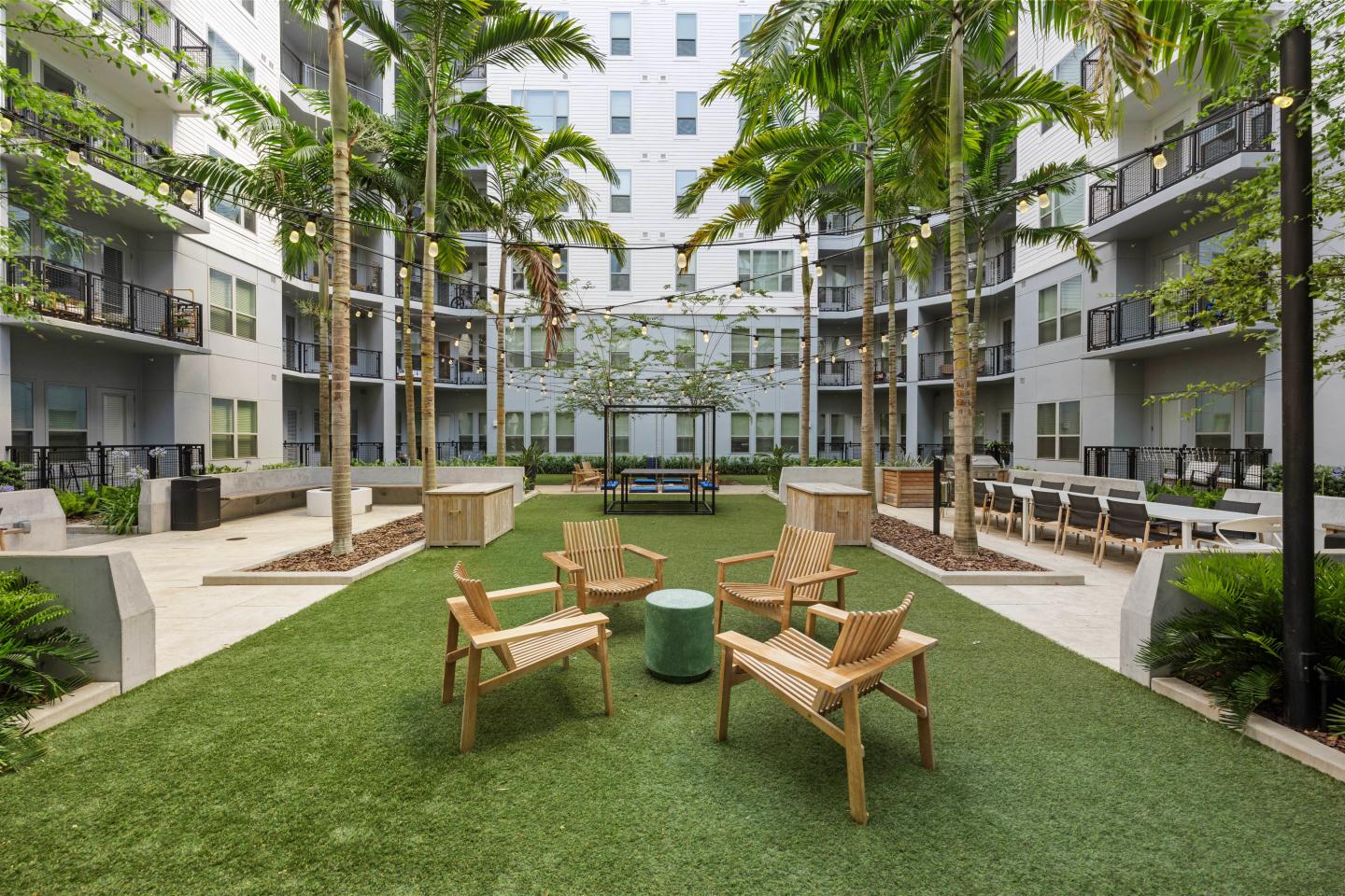 Vida at Health Village Apartments Image 40