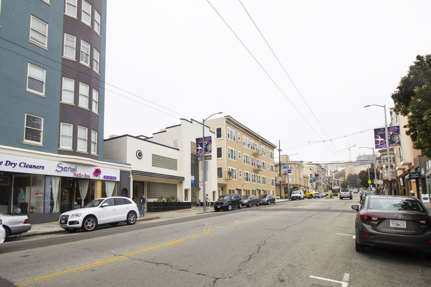 350 JUDAH Image 23