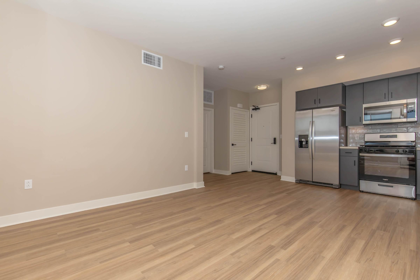 Link OC Apartments Image 131
