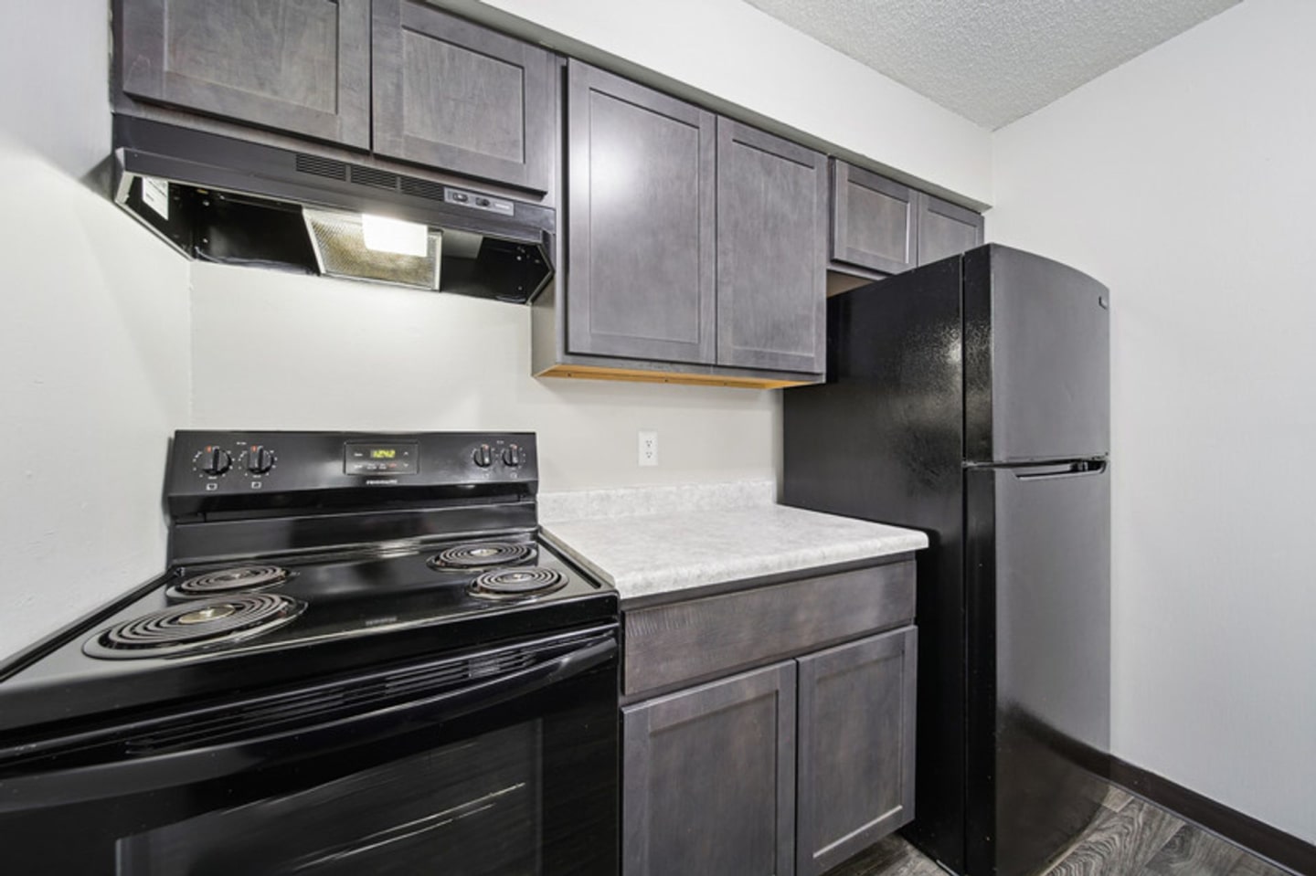 Fox Grove Apartments Image 3