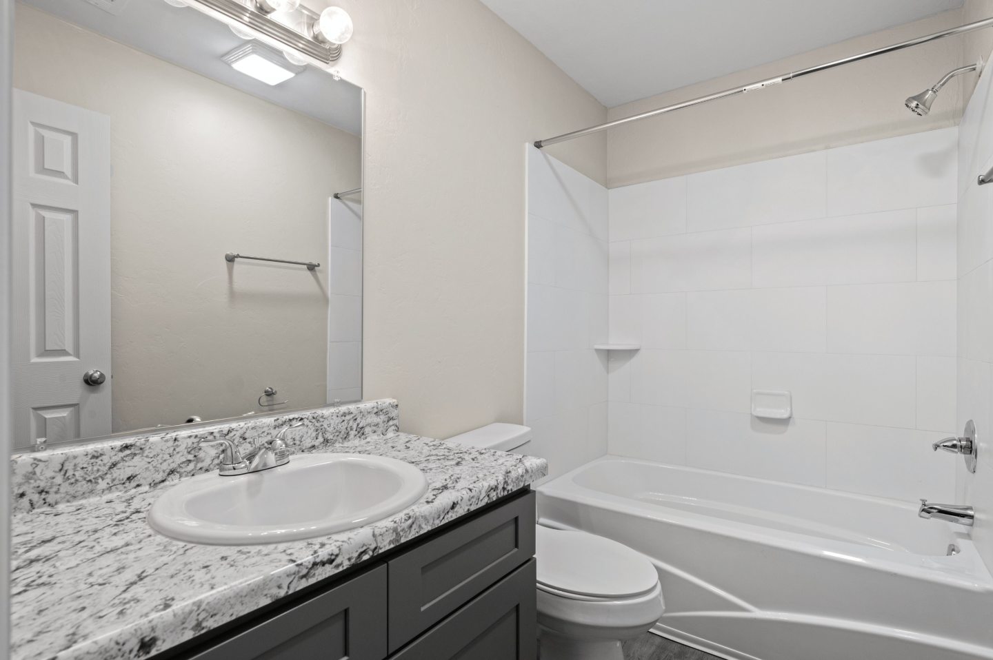 Diamond Ridge Townhomes Image 35
