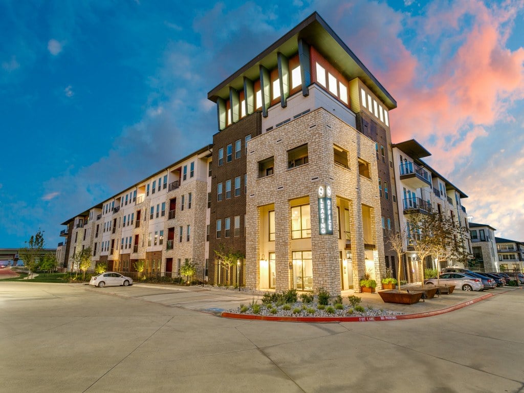 Sagemont Luxury Living Image 114